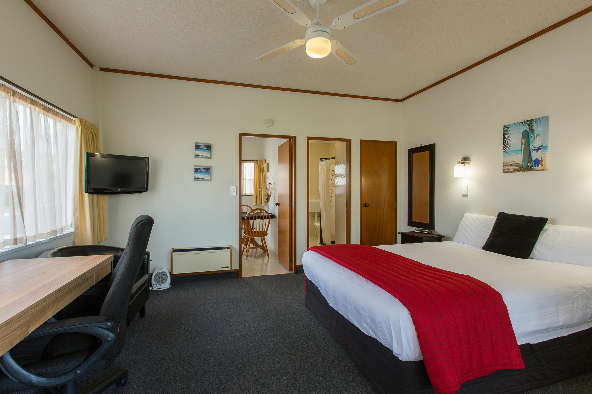 Summit Motor Lodge ตาอูรังกา ภายนอก รูปภาพ